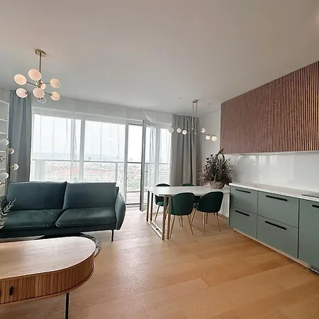 Luxurious Brand New Free Parking Bratislava