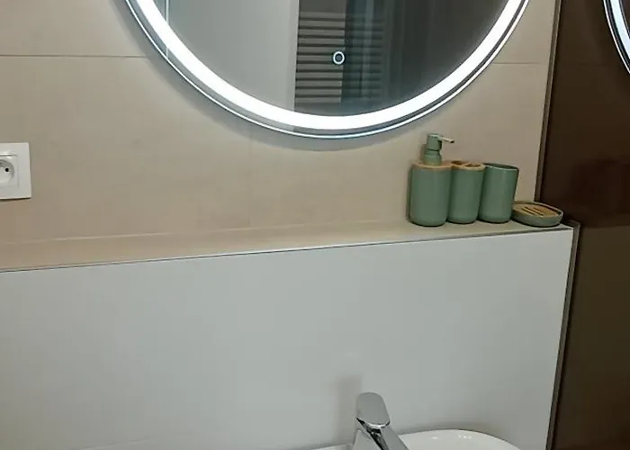 아파트 Luxurious Brand New Free Parking 브라티슬라바